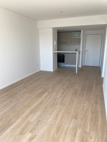 Imagen 4 de 14 de Departamento En Venta De 2 Amb Con Balcon Terraza En Almagro