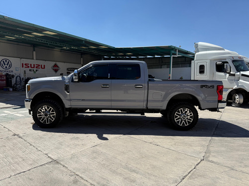Ford F-250 6.7l Super Duty Cab Dob Diesel 4x4 At