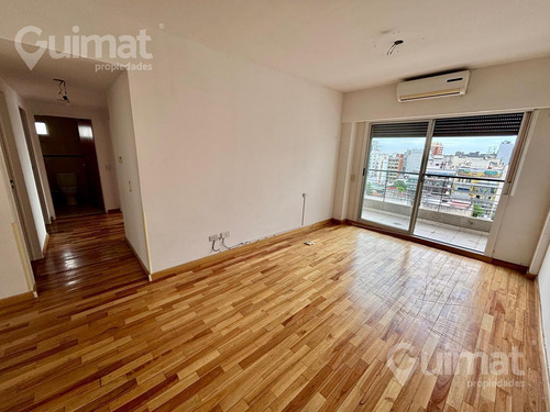 62 M2 - 3 Amb C/ Ch - Alberdi 2100 - 2 Baños Completos