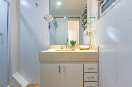 Imagem 5 de 30 de Apartamento À Venda No Bairro Laranjeiras - Rio De Janeiro/rj - O-21360-35512