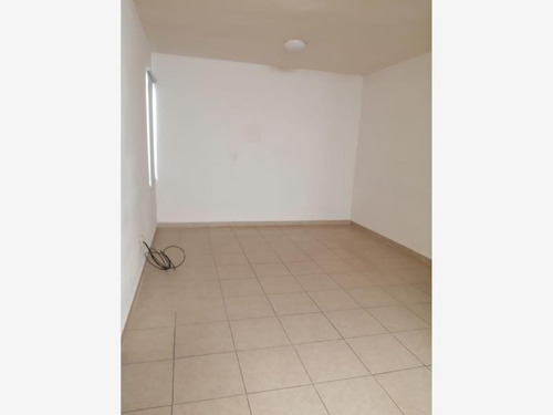 Imagen 2 de 12 de Casa Sola En Renta Quetzal