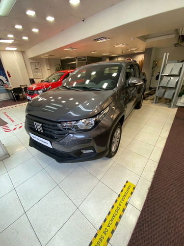 Imagen 2 de 22 de Fiat Strada 0km 2023 Tomo Usadas Saveiro Kangoo Partner H-