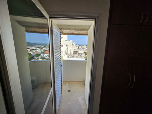 Apartamento No Centro De Jundiaí, Ótima Oportunidade