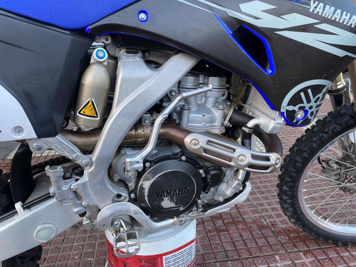 Imagen 13 de 13 de Yamaha Yzf 450 Año 2009 Único Dueño 10 Tanques De Uso