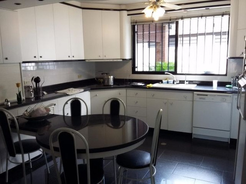 Imagen 8 de 11 de Casa En Venta #22-2705 Yubelys Martínez 04242763692 Rent-a-house