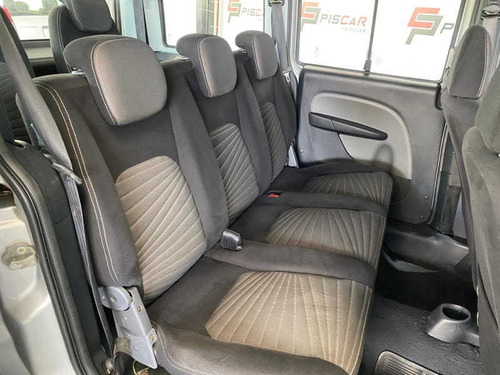 Fiat Doblo 1.8 16v Essence Flex 5p 2016 7 Lugares Top !!