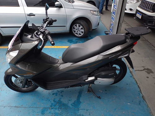 Imagem 2 de 5 de Honda Pcx