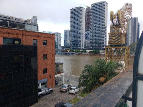 Puerto Madero. 4 Ambientes Con Balcon Y Parrilla. Amoblado. Dueño Directo.