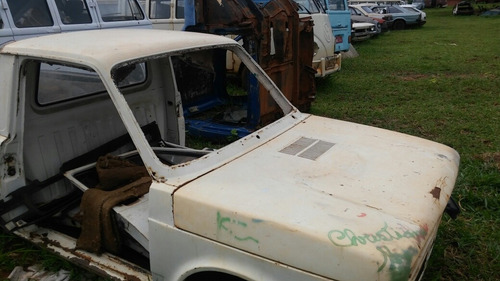 Fiat 147 Pick Up Carroceria Completa Mas Sem Mecanica Latari
