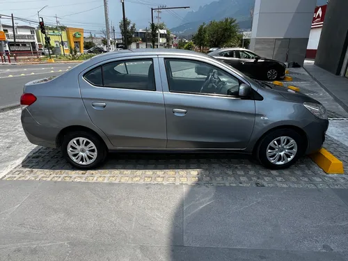 Mitsubishi Mirage 1.2 Glx Cvt