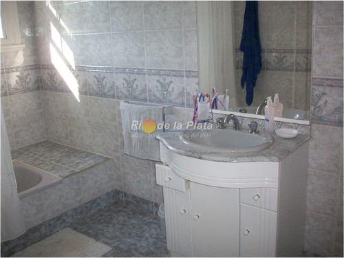 Imagen 12 de 30 de Casa En Cantegril, 5 Dormitorios *- Ref: 10631