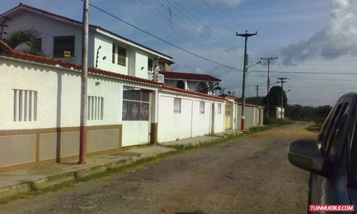 Imagen 4 de 5 de Terrenos En Venta