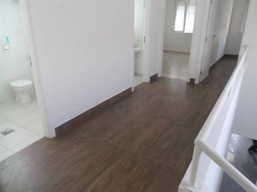 Imagem 27 de 30 de Lindo Sobrado Comercial Para Voce Montar Sua Empresa Bem Localizado Num Dos Melhores Lugares De Santos Bem Dividido E Com Espaço De Sobra - Hm2654