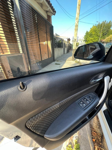 Imagen 12 de 25 de Bmw Serie 1- 1.6 120i Active 177cc At