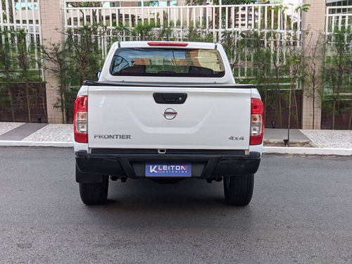 Imagem 3 de 12 de Nissan Frontier 2.3 16v Turbo Diesel S Cd 4x4 Manual
