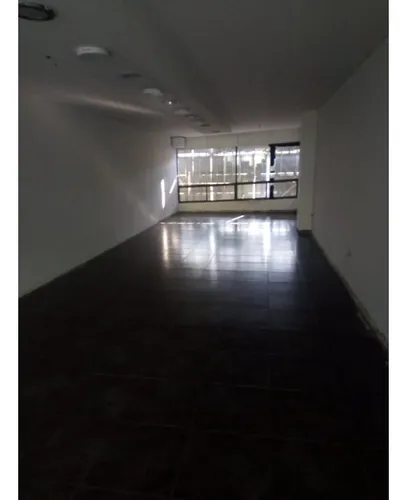 Se Alquila Local En El Centro Manizales