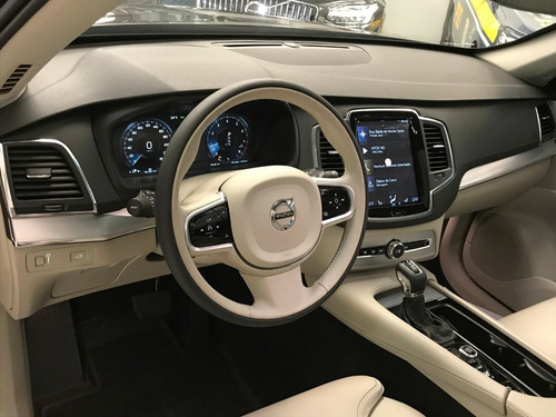 Volvo Xc60 2.0 T5 Momentum Drive-e 5p