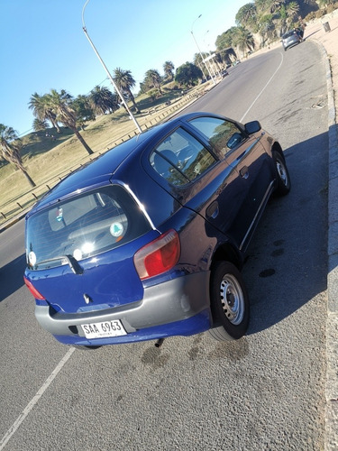 Toyota Yaris 1.3 3p Mt 2000