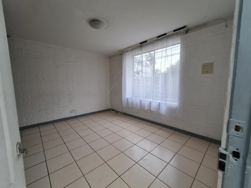 Se Vende Casa Sin Ampliaciones En Bosques De San Francisco.