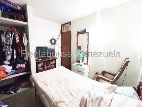 Marcos Gonzalez Vende Cómodo Apartamento Zona Oeste Barquisimeto Lara #25-16013