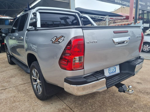 Imagem 4 de 13 de Hilux Cd Srv 4x4 2.8 Tdi Diesel Aut.