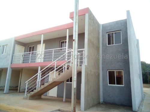 Imagen 1 de 6 de Apartamento En Obra Gris Tipo Estudio En Conjunto Privado 23-812 04146954944