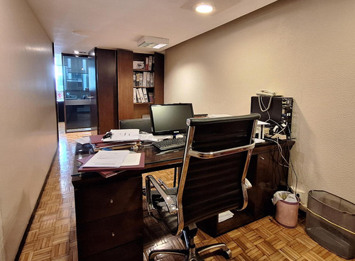 Oficina En Venta Ubicado En Microcentro Calle Florida