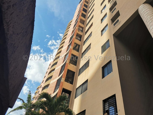Imagen 14 de 15 de Yely Romero 04144351945- Rentahouse Vende Apartamento En Valencia. Cod: 22y10697