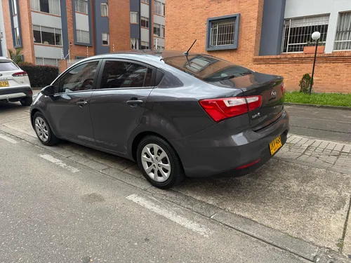 Kia Rio 1.4 Ub Ex Automatico Poco Km Unica Dueña
