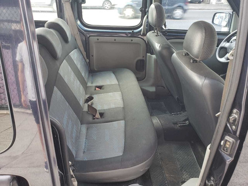 Imagen 8 de 10 de Renault Kangoo 2010 1.6 2 Ath Plus Lc Sl Da+aa+cd+pk
