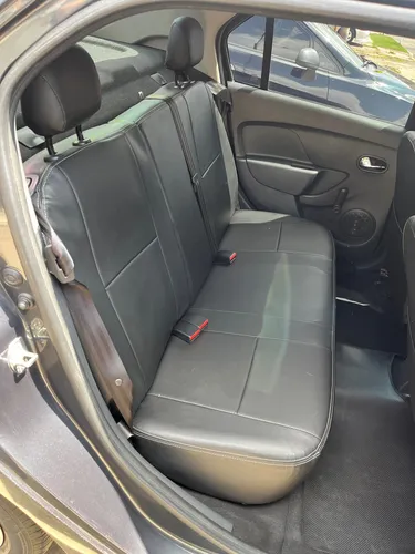 Renault Logan 1.6 Expression
