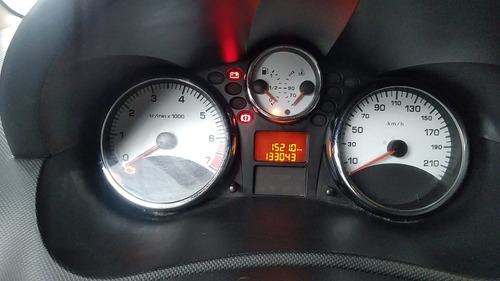 Peugeot 207 1.4 Xr Flex 5p