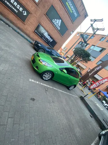 Mazda 2 Aa