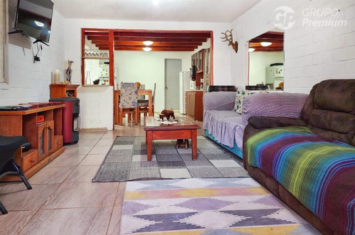 Casa En Venta De 3 Dorm 1b. En Pudahuel