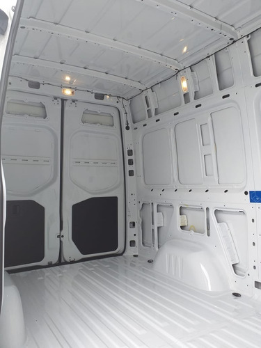 Imagen 8 de 10 de Sprinter Cargo Corta 311 Mod. 2021