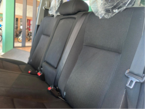 Toyota Hilux 2.8 D-4D TURBO DIESEL CD SR 4X4 AUTOMÁTICO