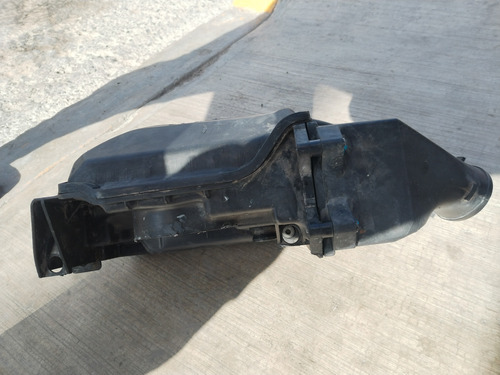 Resonador De Filtro De Aire Para Platina, Clio, Kangoo.. (Usado)
