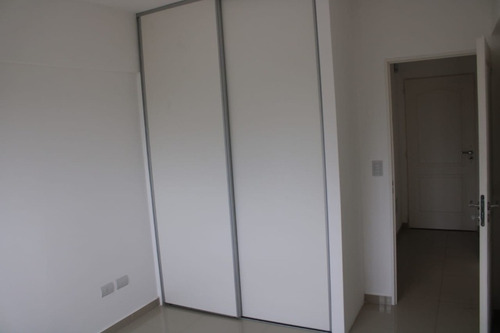 Imagen 8 de 14 de Departamento De 2 Ambientes Con Balcon En Venta - Ramos Mejia Norte