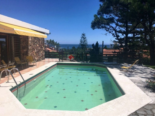 Imagen 5 de 24 de Linda Casa 3 Dormitorios Con Piscina Bien Cerca De La Playa. Consulte!