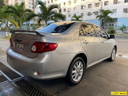 Toyota Corolla Gli Automatico