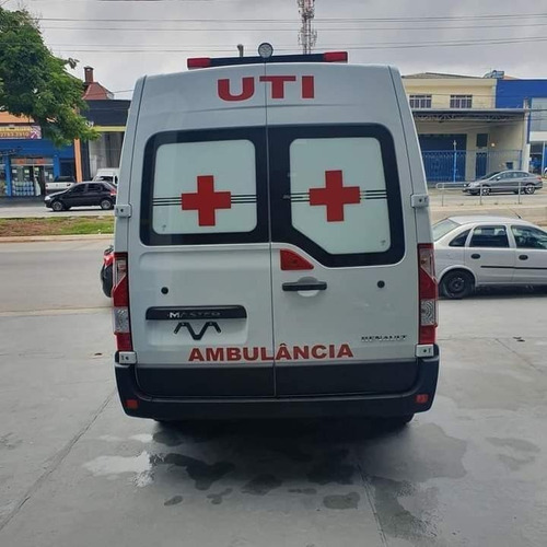 Imagem 5 de 14 de Renault Master L3h2 - Ambulância - Uti