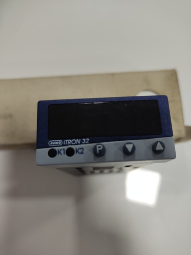 Control De Temperatura Jumo Itron 32 Model 702040 Germani