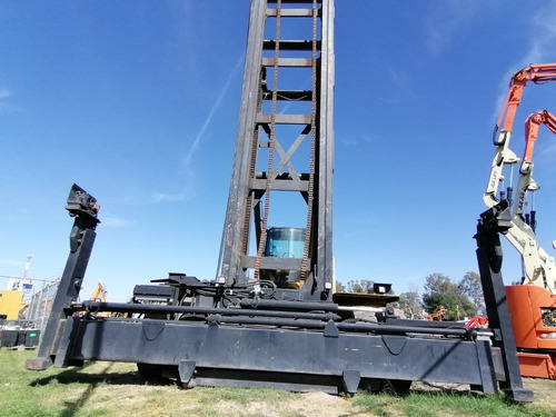 Imagen 3 de 9 de Montacargas Contenedores Vacios Hyster H450hd Ec 2012