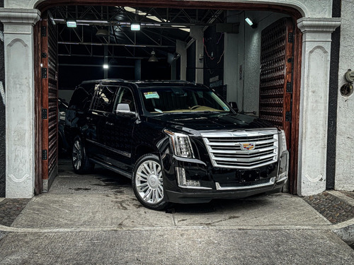 Cadillac Escalade 6.2 Plinum 4x4 At