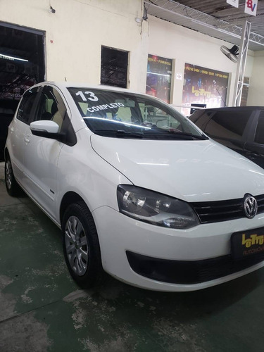 Imagem 1 de 11 de Volkswagen Fox 1.6 Mi 8v Flex 4p Manual