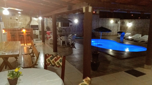 Sobrado De Frente Para O Lago Corumbá, Proximo Ao Clube Náutico