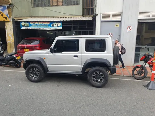 Suzuki Jimny 1.3 Jlx