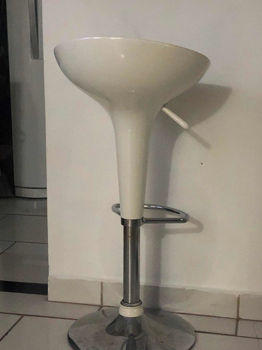 Imagem 1 de 1 de Banqueta Branca