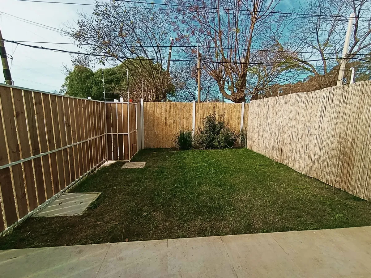 Divina Casa En Alquiler, 3 Dormitorios Cochera Carrasco Norte · Foto 2