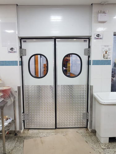 Porta Vai Vem 2,40 X 2,00 - Trafego Pesado